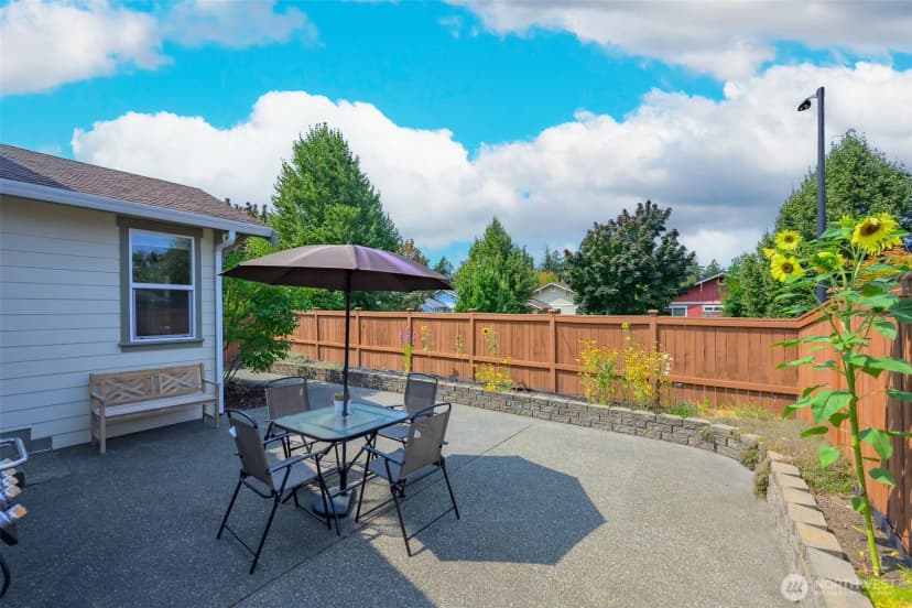 Property photo for 4933 Bend Drive Ne, Lacey photo 27