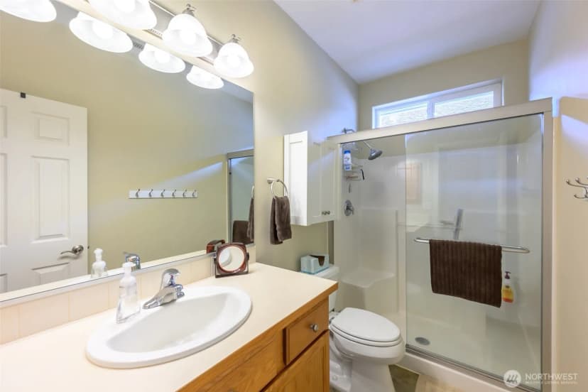 Property photo for 4933 Bend Drive Ne, Lacey photo 23