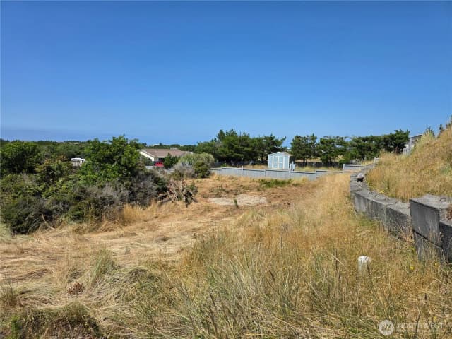 Property photo for 32008 I Street, Ocean Park photo 4