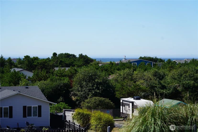 Property photo for 32008 I Street, Ocean Park photo 9