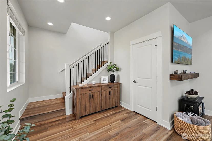 Property photo for 20745 152nd Street Ct E, Bonney Lake photo 8