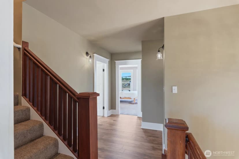 Property photo for 1118 4th Street, Anacortes photo 24