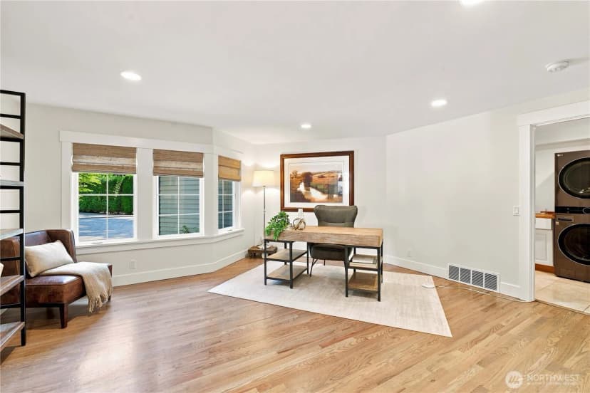 Property photo for 22011 Ne 27th Place, Sammamish photo 13