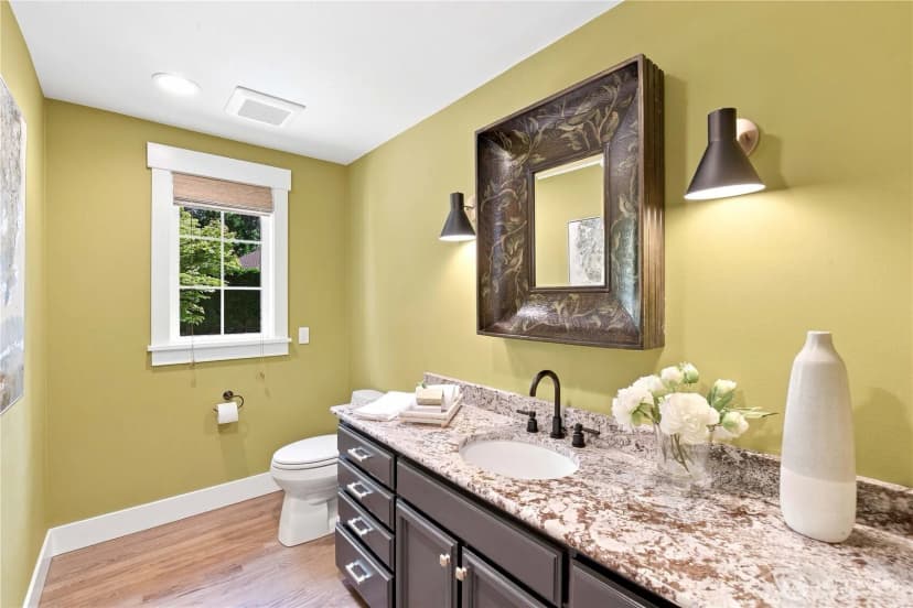 Property photo for 22011 Ne 27th Place, Sammamish photo 14