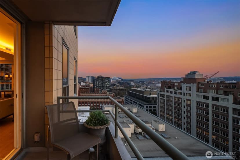 Property photo for 1107 1st Avenue #1204, Seattle photo 15