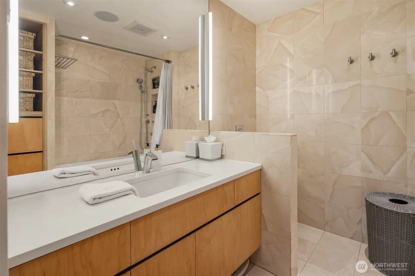 Property photo for 1107 1st Avenue #1204, Seattle photo 17