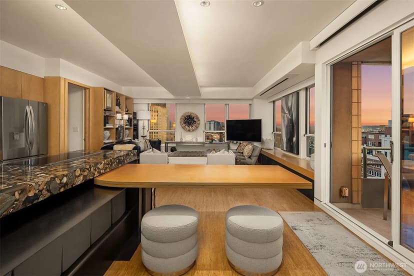 Property photo for 1107 1st Avenue #1204, Seattle photo 8