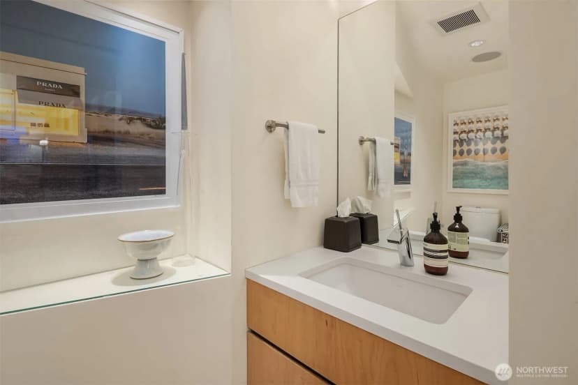 Property photo for 1107 1st Avenue #1204, Seattle photo 20
