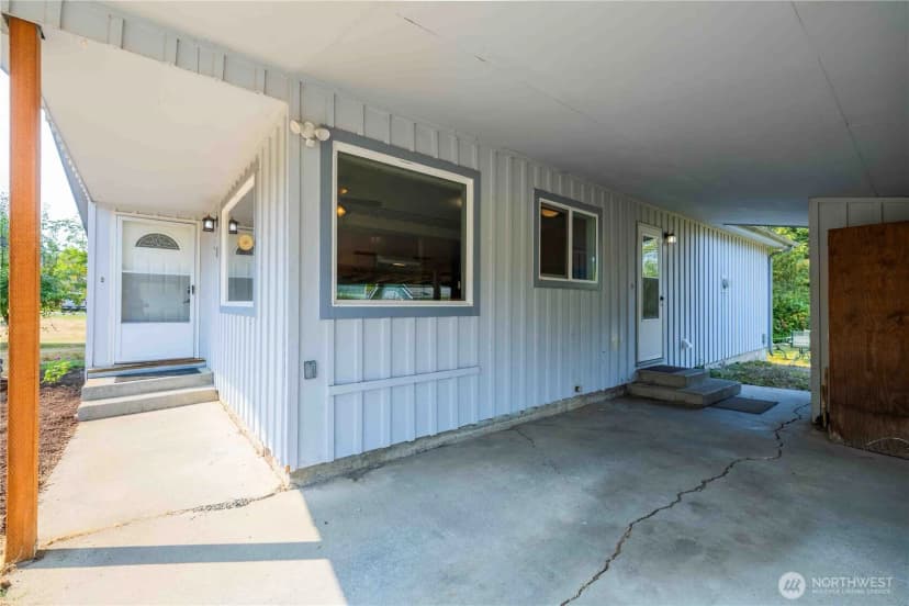 Property photo for 3811 E Sunset Drive, Bellingham photo 26