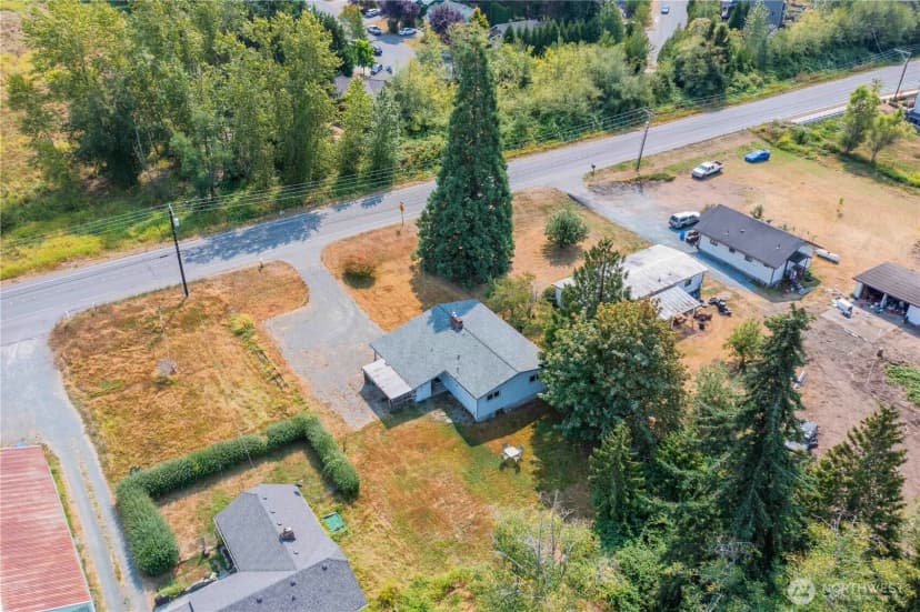 Property photo for 3811 E Sunset Drive, Bellingham photo 34