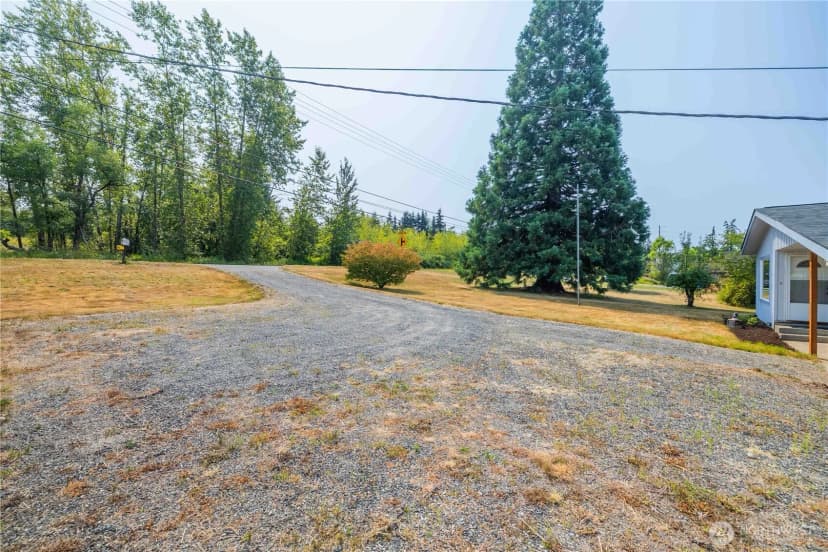 Property photo for 3811 E Sunset Drive, Bellingham photo 24