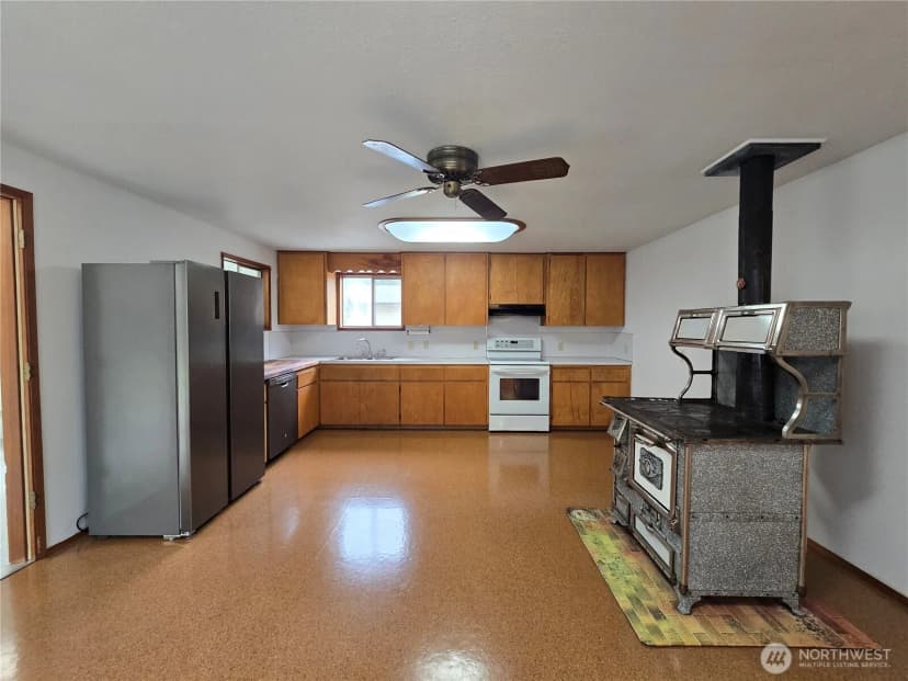 Property photo for 162 South Bank Road, Elma photo 6