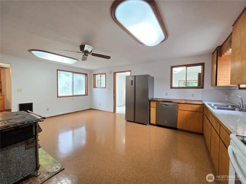 Property photo for 162 South Bank Road, Elma photo 9