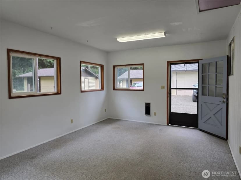 Property photo for 162 South Bank Road, Elma photo 23