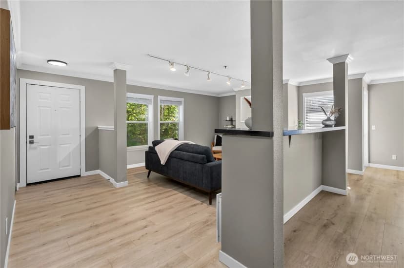Property photo for 33020 10th Avenue Sw #n201, Federal Way photo 5