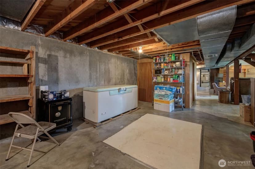 Property photo for 840 N Kentucky Avenue, East Wenatchee photo 24