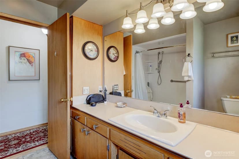 Property photo for 840 N Kentucky Avenue, East Wenatchee photo 15
