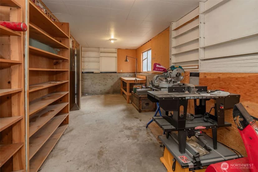 Property photo for 840 N Kentucky Avenue, East Wenatchee photo 35