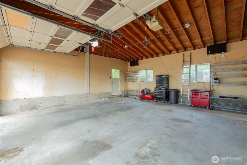 Property photo for 840 N Kentucky Avenue, East Wenatchee photo 36