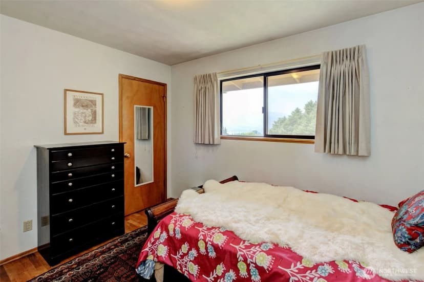 Property photo for 840 N Kentucky Avenue, East Wenatchee photo 19