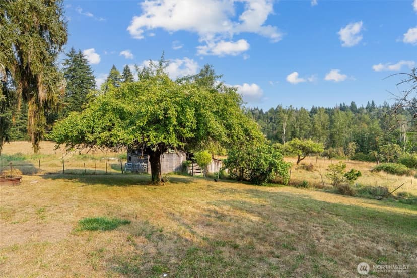Property photo for 31017 144th Avenue E, Graham photo 24