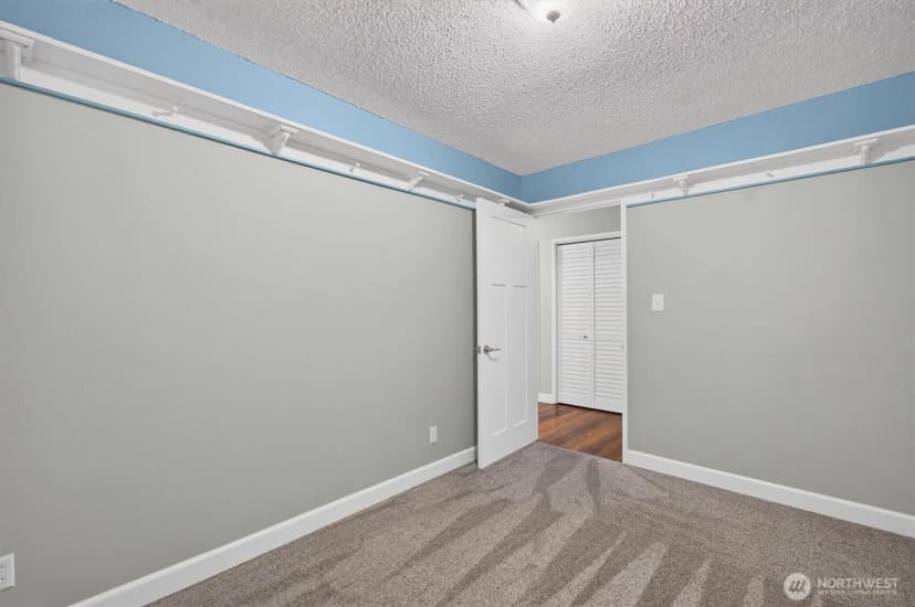 Property photo for 48 Clover Street, Cathlamet photo 21
