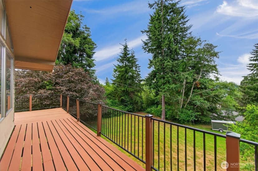 Property photo for 48 Clover Street, Cathlamet photo 31