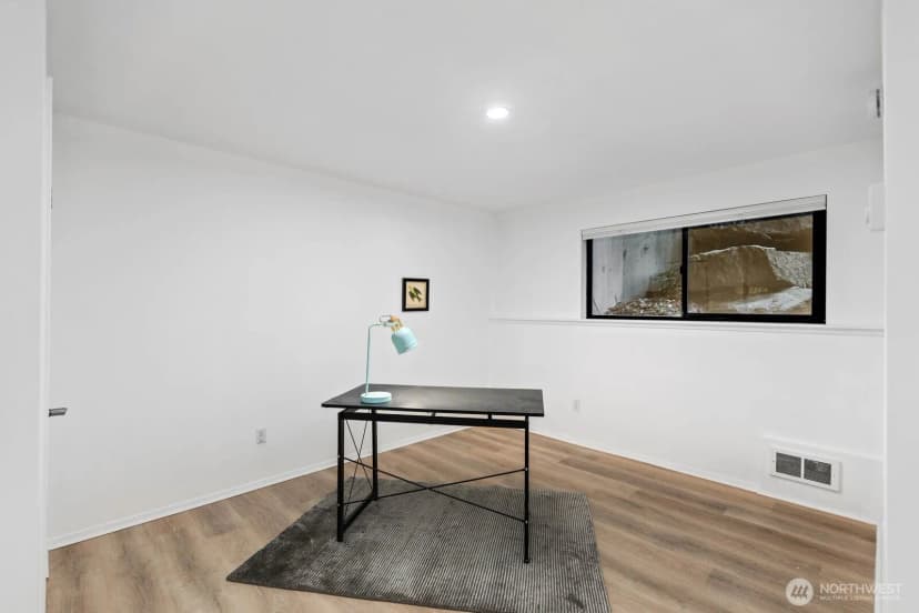 Property photo for 7064 35th Avenue Ne #2, Seattle photo 18