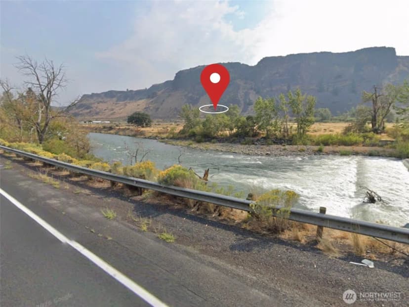 Property photo for 320 Lake Naches Road, Naches photo 13