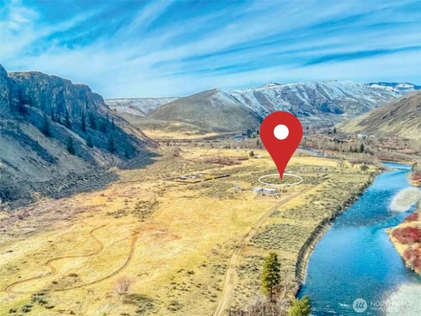Property photo for 320 Lake Naches Road, Naches photo 10