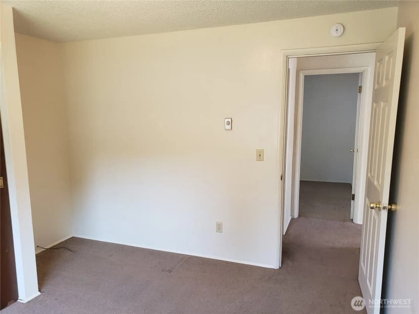 Property photo for 4720 Merlin Street, Longview photo 10