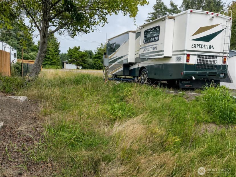 Property photo for 549 Point Brown Avenue Sw, Ocean Shores photo 8