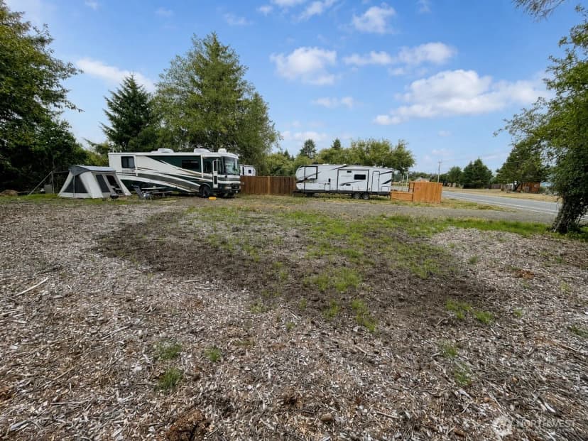 Property photo for 549 Point Brown Avenue Sw, Ocean Shores photo 3