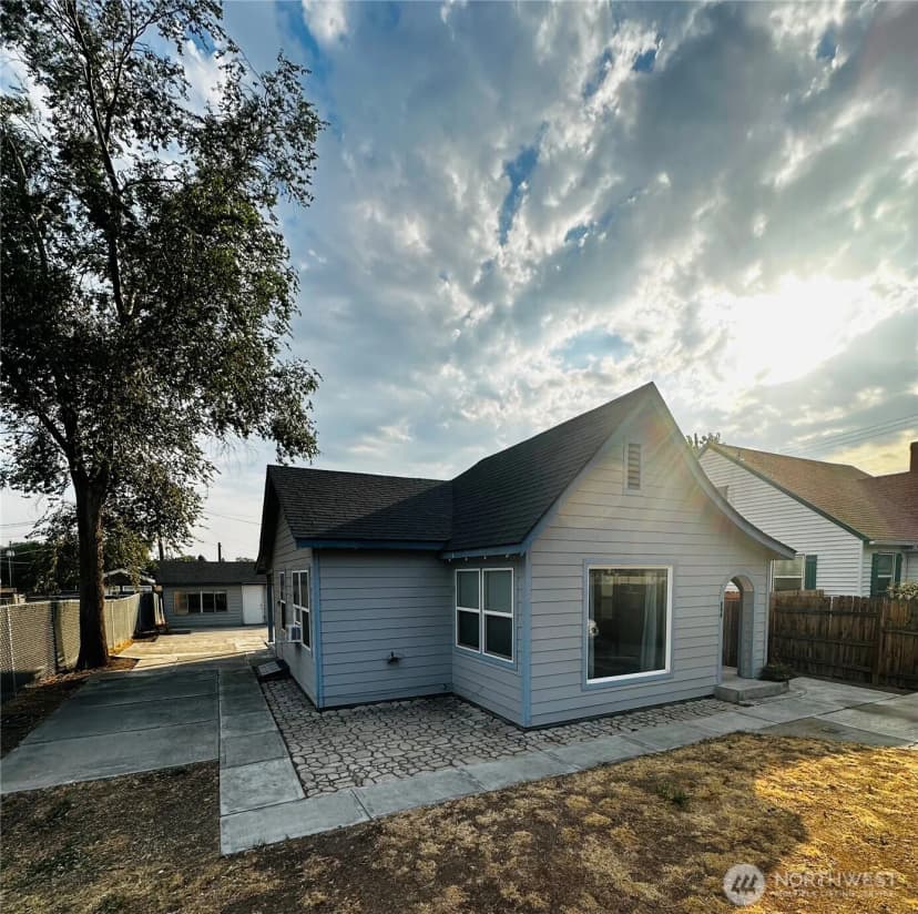 Property photo for 260 Sw 6th Avenue Sw, Ephrata photo 6