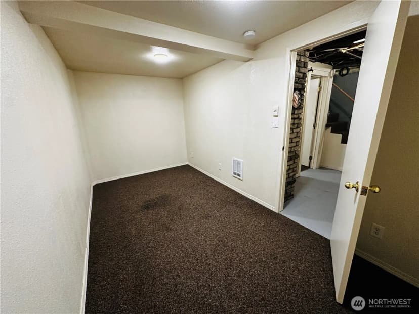 Property photo for 260 Sw 6th Avenue Sw, Ephrata photo 28