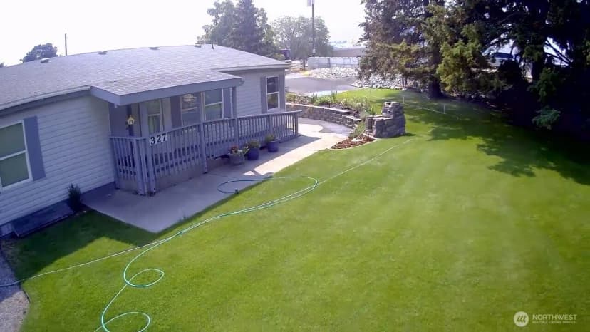Property photo for 327 Beach Street, Pateros photo 34