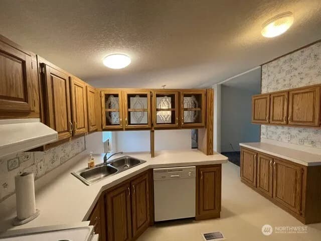 Property photo for 327 Beach Street, Pateros photo 9