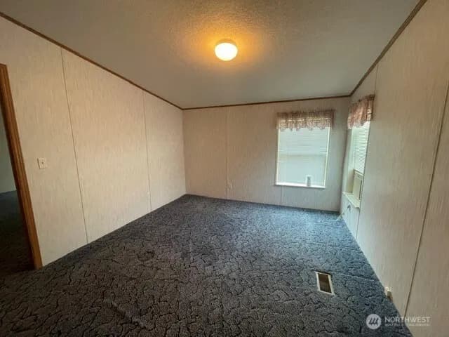 Property photo for 327 Beach Street, Pateros photo 21