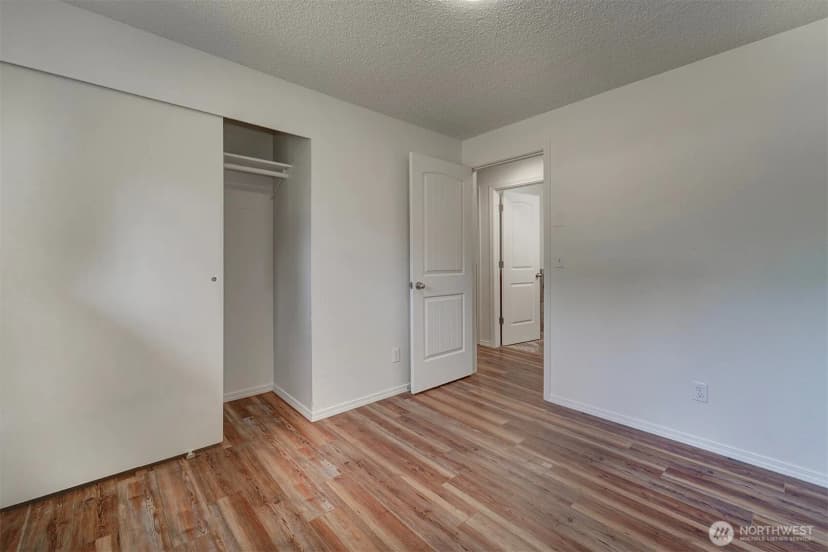Property photo for 27019 Woodside Road Ne, Kingston photo 13