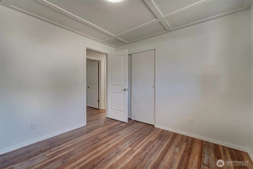 Property photo for 27019 Woodside Road Ne, Kingston photo 18