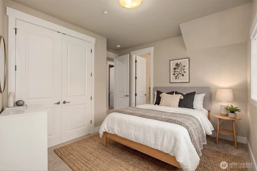 Property photo for 2227 77th Avenue Se, Mercer Island photo 28