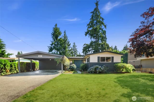 Property photo for 4302 225th Street Sw, Mountlake Terrace photo 2