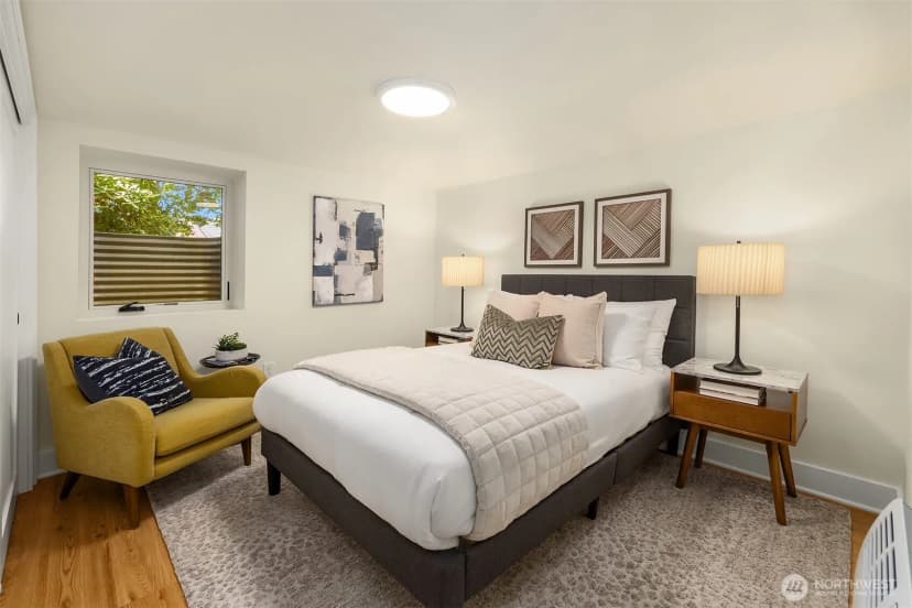 Property photo for 1703 Ne 73rd Street, Seattle photo 19