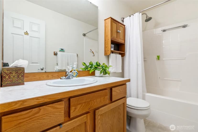 Property photo for 929 149th Place Sw, Lynnwood photo 19