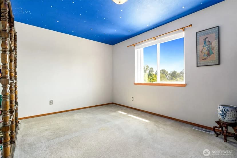 Property photo for 929 149th Place Sw, Lynnwood photo 18
