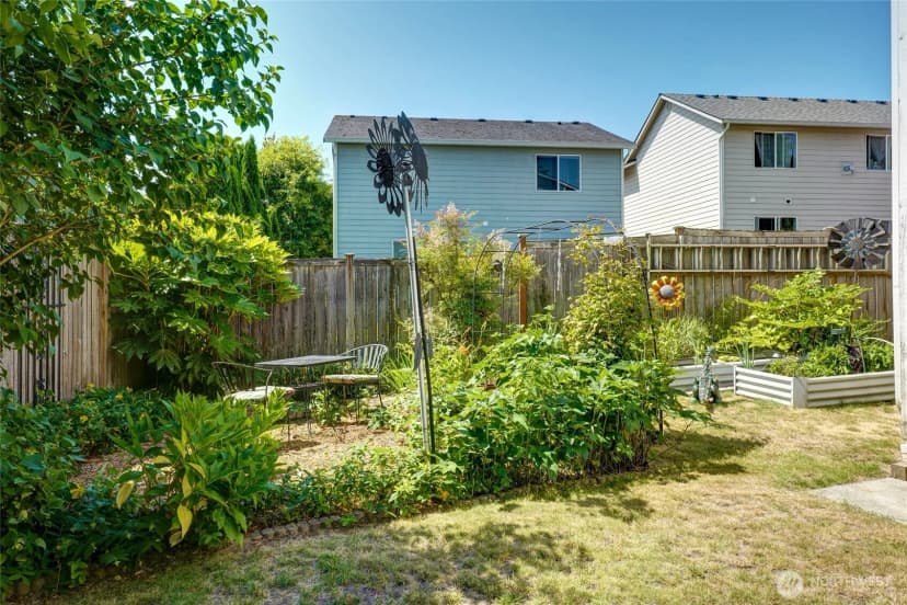 Property photo for 929 149th Place Sw, Lynnwood photo 27