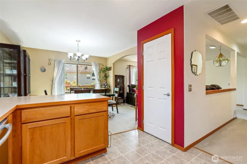 Property photo for 929 149th Place Sw, Lynnwood photo 13