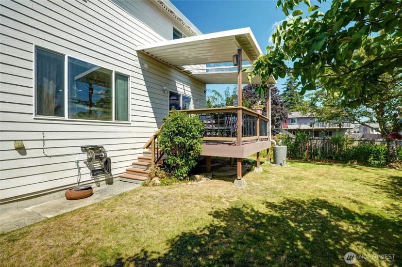 Property photo for 929 149th Place Sw, Lynnwood photo 23