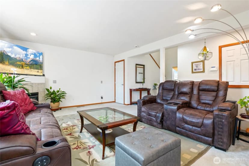 Property photo for 929 149th Place Sw, Lynnwood photo 8