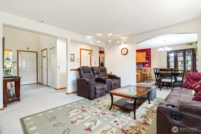 Property photo for 929 149th Place Sw, Lynnwood photo 6